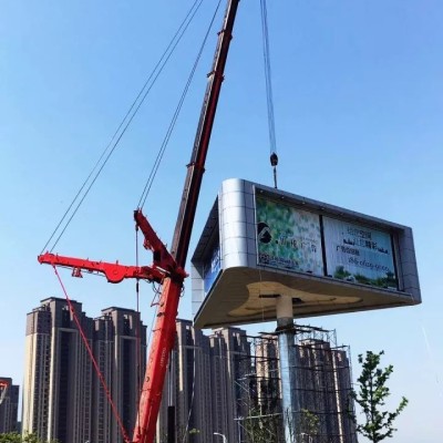 中山吊車中山大小吊車服務(wù)中山市吊機吊車供應(yīng)