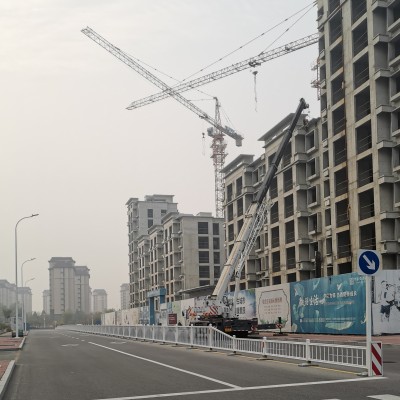 北京通州區牛堡屯吊車出租，叉車出租13426066286